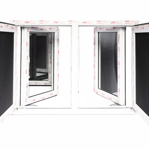 Evoto 3046 - 53 X 50 CASEMENT WINDOW with SCREEN ATTACHED